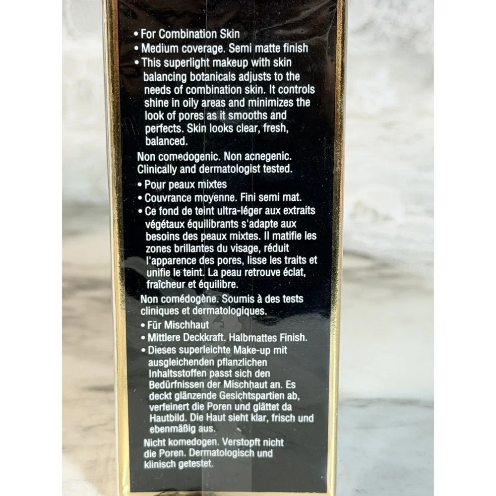 Sealed~Elizabeth Arden Flawless Finish Foundation Mocha II 41 (3072)